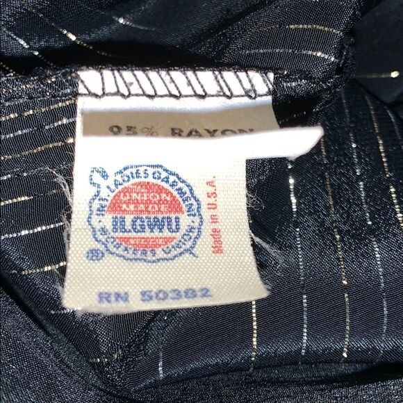 VGT long sleeve metallic gold midi dress. Size medium - Picture 16 of 16